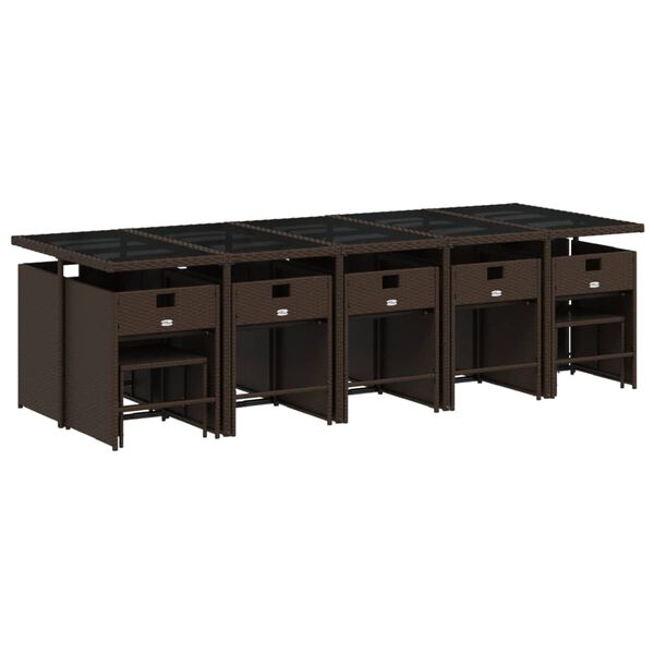 Se afișează imaginea 4 din 14