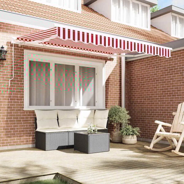 Se afișează imaginea 3 din 12