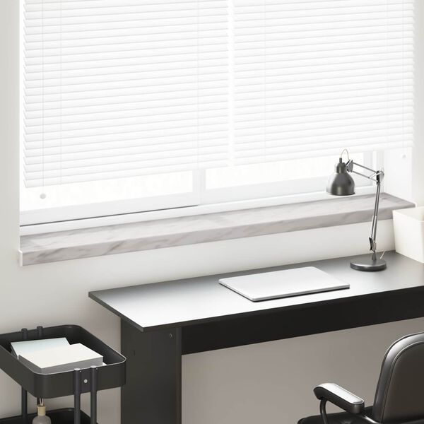 Se afișează imaginea 2 din 13