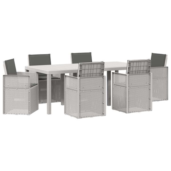 Se afișează imaginea 1 din 13