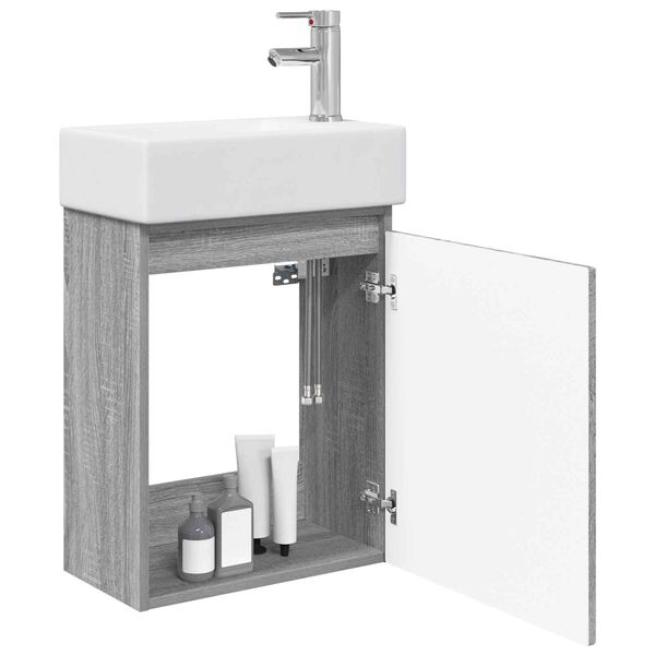 Se afișează imaginea 3 din 11