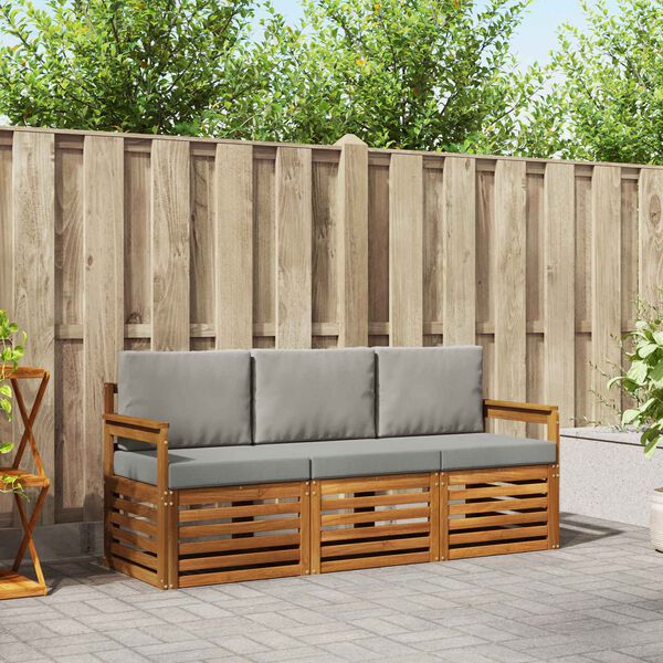 Se afișează imaginea 2 din 9