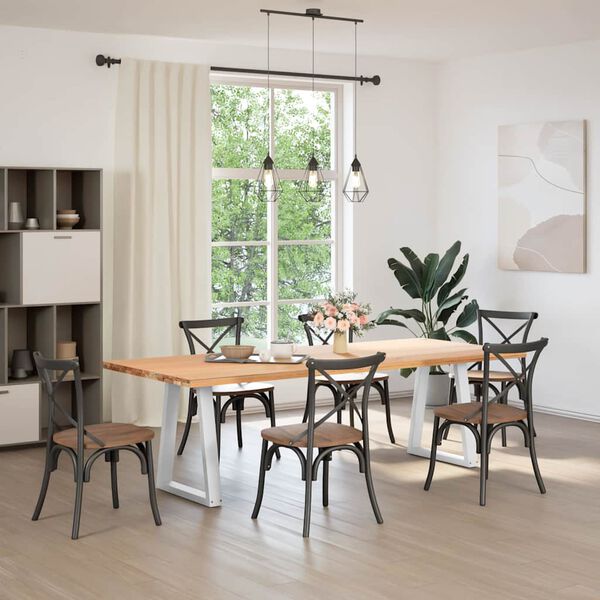 Se afișează imaginea 2 din 10