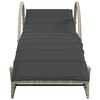 vidaXL Șezlonguri, 2 buc., cu masă, gri deschis, poliratan