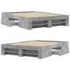 vidaXL Cadru de pat, gri beton, 135x190 cm, lemn prelucrat
