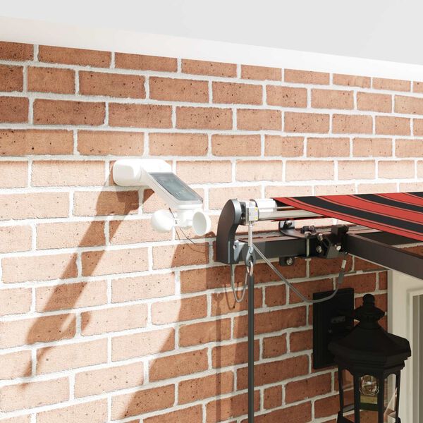 Se afișează imaginea 4 din 17