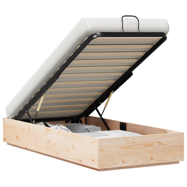 Se afișează imaginea 3 din 12