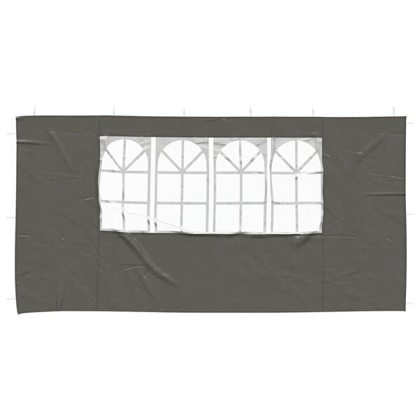 Se afișează imaginea 3 din 6