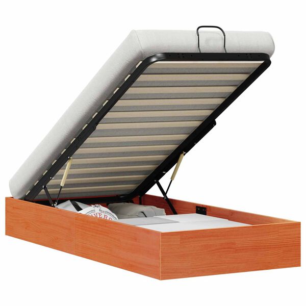 Se afișează imaginea 3 din 12