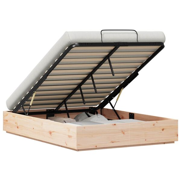 Se afișează imaginea 3 din 12