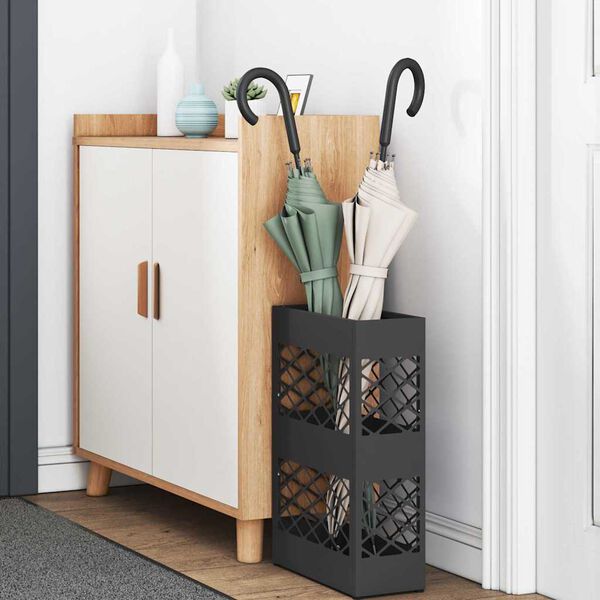 Se afișează imaginea 3 din 9