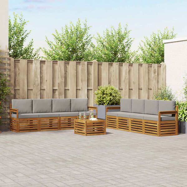 Se afișează imaginea 2 din 11