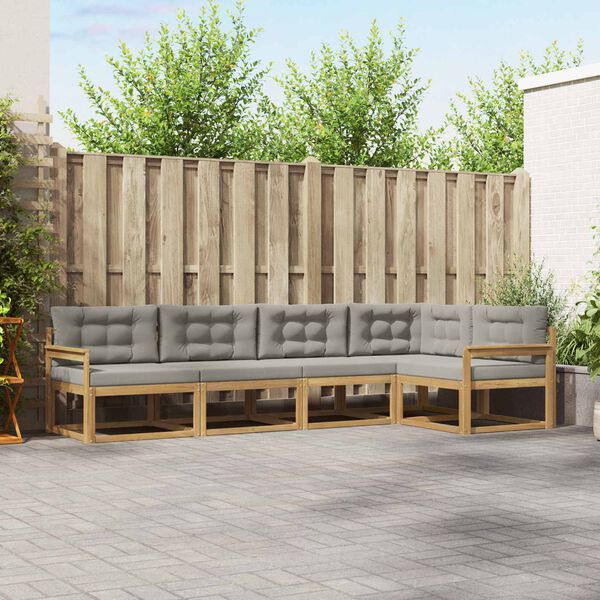 Se afișează imaginea 2 din 9