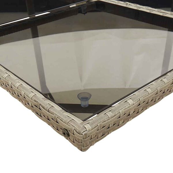 Se afișează imaginea 4 din 13