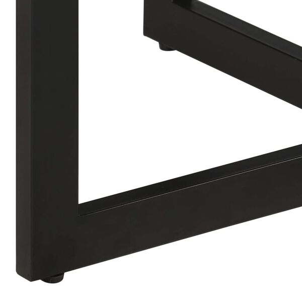 Se afișează imaginea 4 din 11