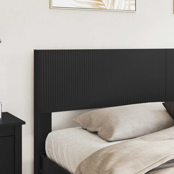 Se afișează imaginea 3 din 9