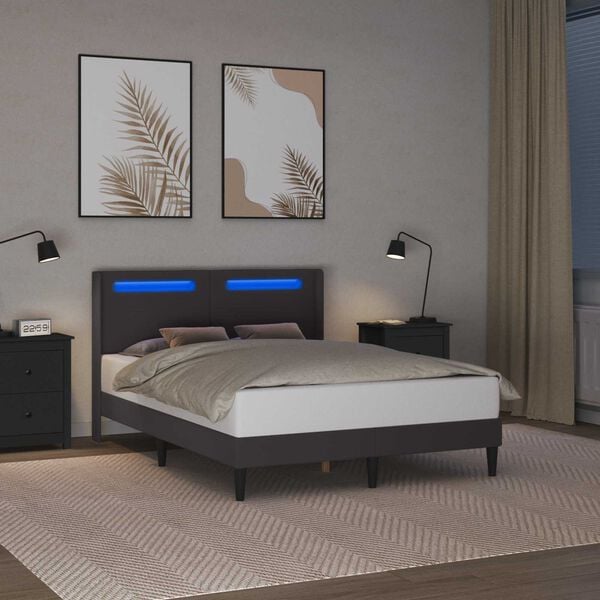 Se afișează imaginea 4 din 12