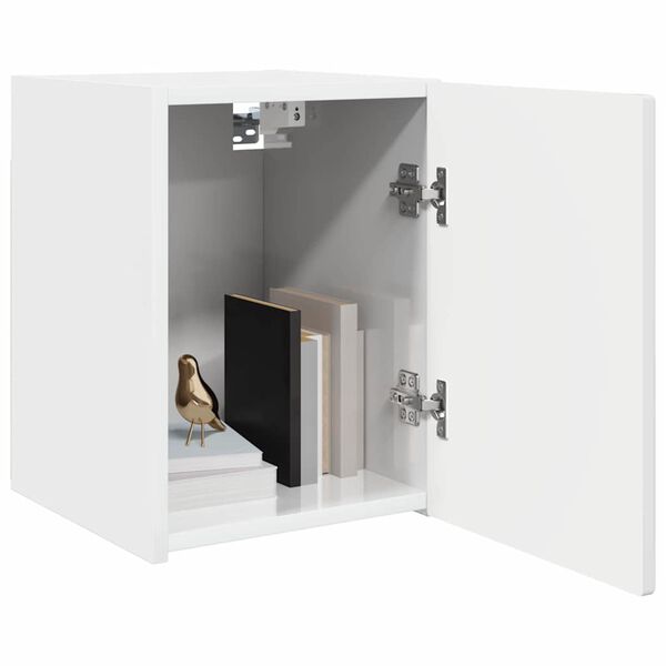 Se afișează imaginea 3 din 15