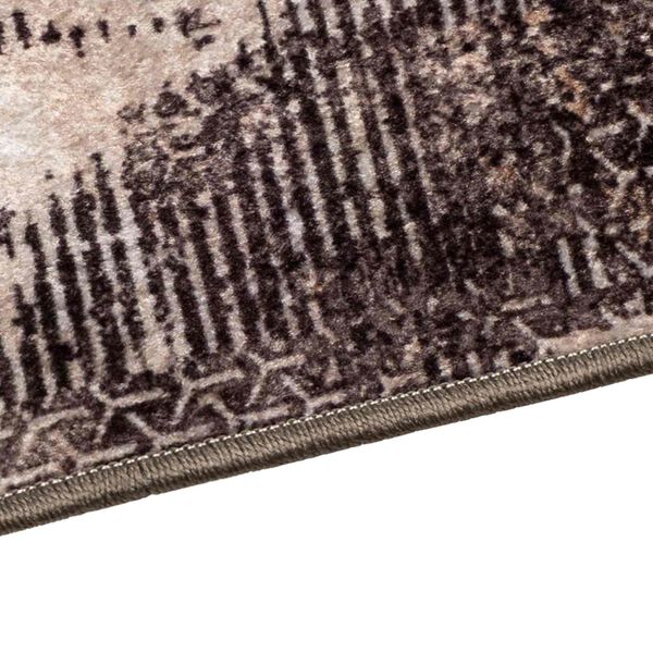 Se afișează imaginea 3 din 7