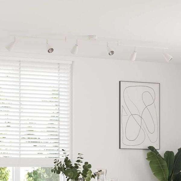 Se afișează imaginea 2 din 16