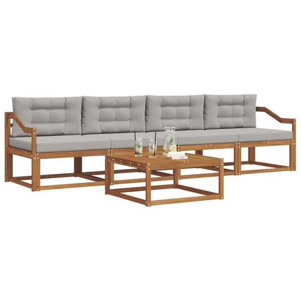 Se afișează imaginea 3 din 10