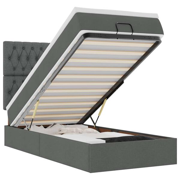 Se afișează imaginea 1 din 18