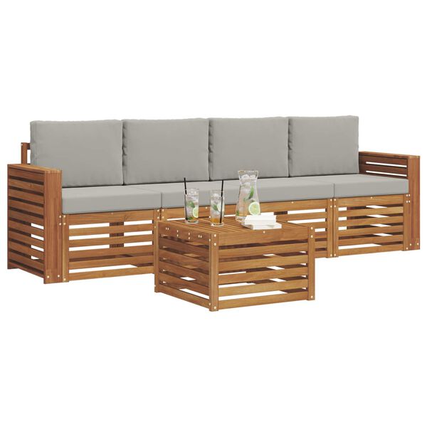 Se afișează imaginea 3 din 10