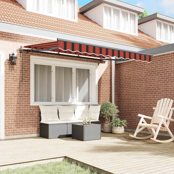 Se afișează imaginea 3 din 13