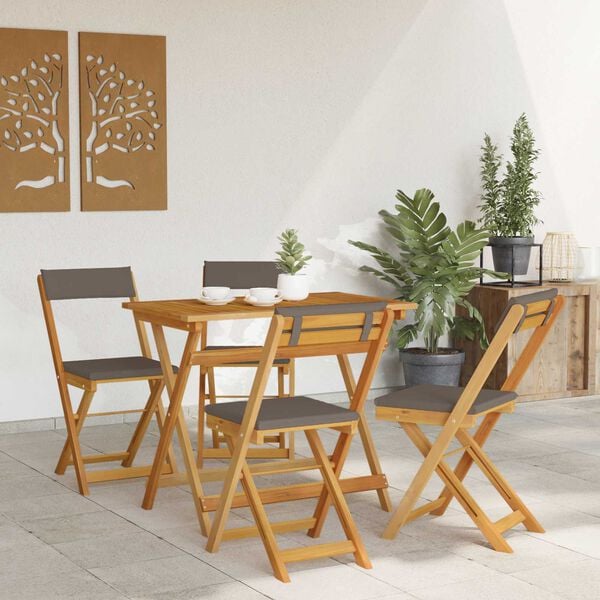 Se afișează imaginea 3 din 12