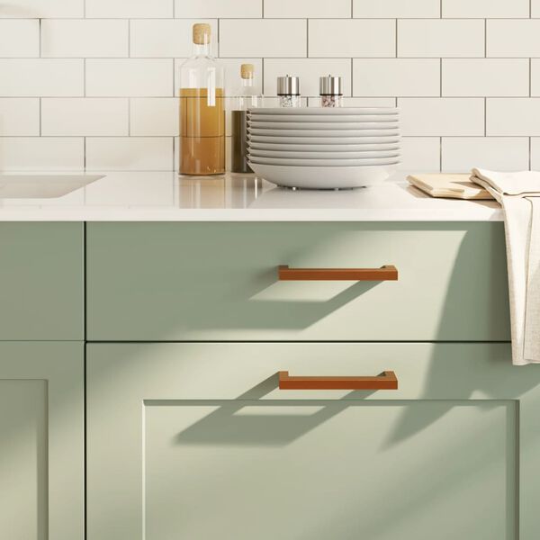 Se afișează imaginea 2 din 9