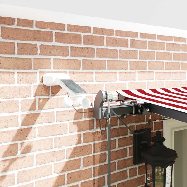 Se afișează imaginea 4 din 17