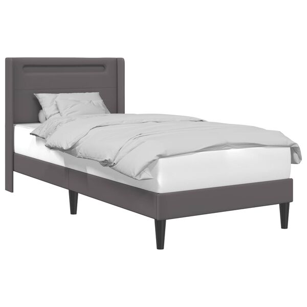 Se afișează imaginea 3 din 13