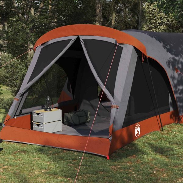 Se afișează imaginea 3 din 15