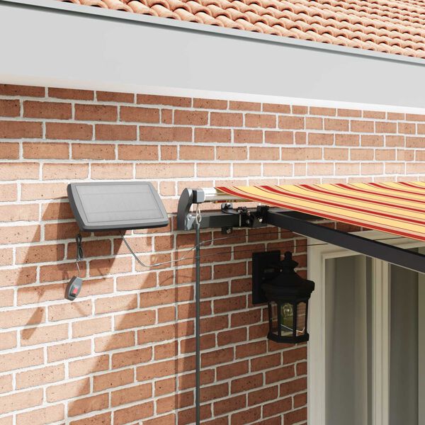 Se afișează imaginea 4 din 15