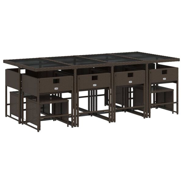 Se afișează imaginea 3 din 17