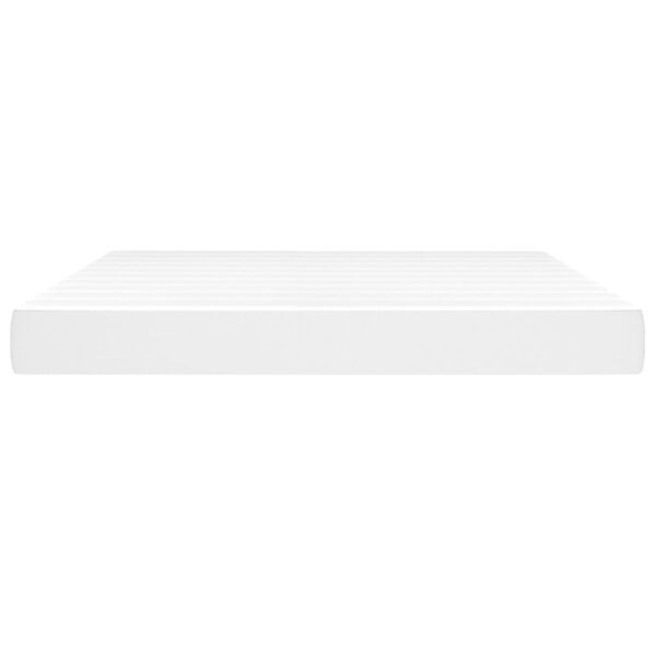 Se afișează imaginea 3 din 7