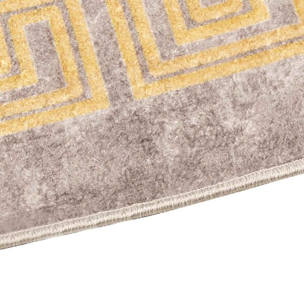 Se afișează imaginea 3 din 7