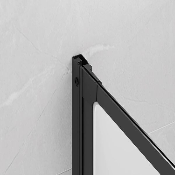 Se afișează imaginea 4 din 13