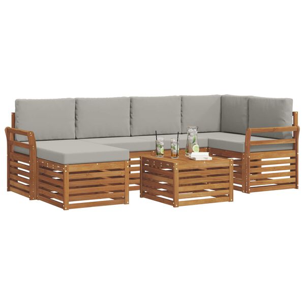 Se afișează imaginea 3 din 12