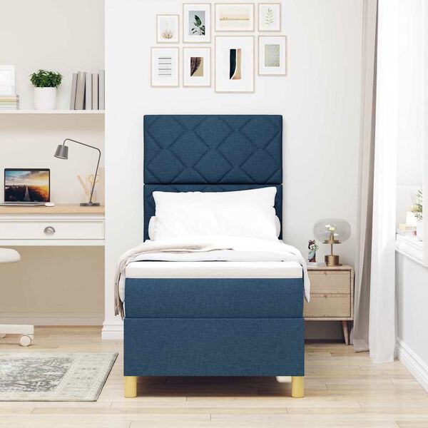 Se afișează imaginea 4 din 13