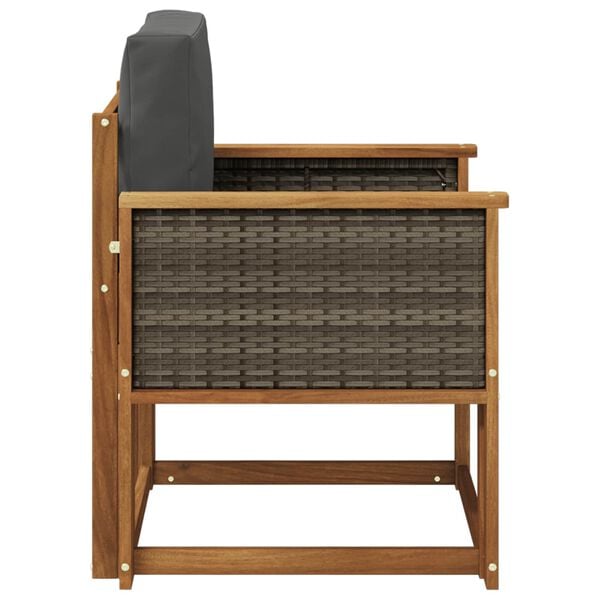 Se afișează imaginea 4 din 8