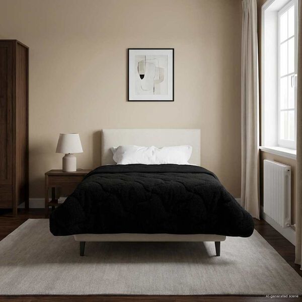 Se afișează imaginea 4 din 10