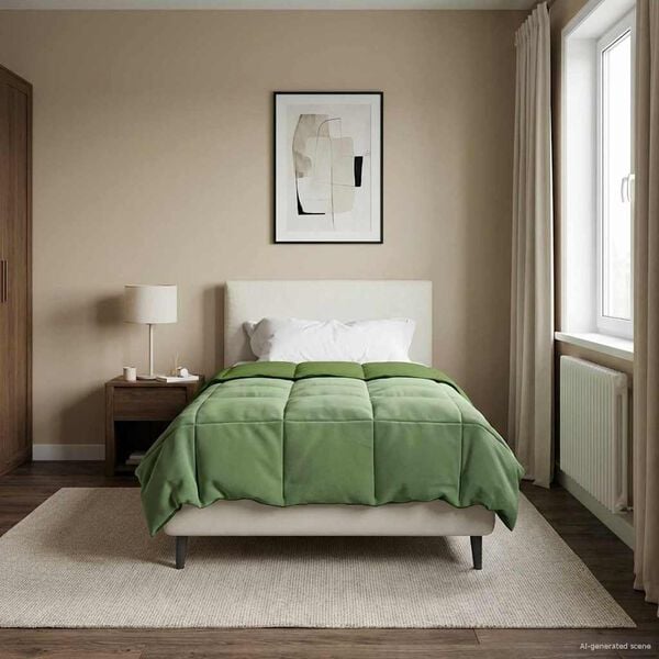 Se afișează imaginea 4 din 10