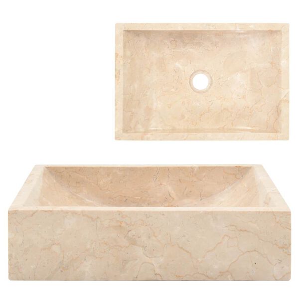 Se afișează imaginea 1 din 15