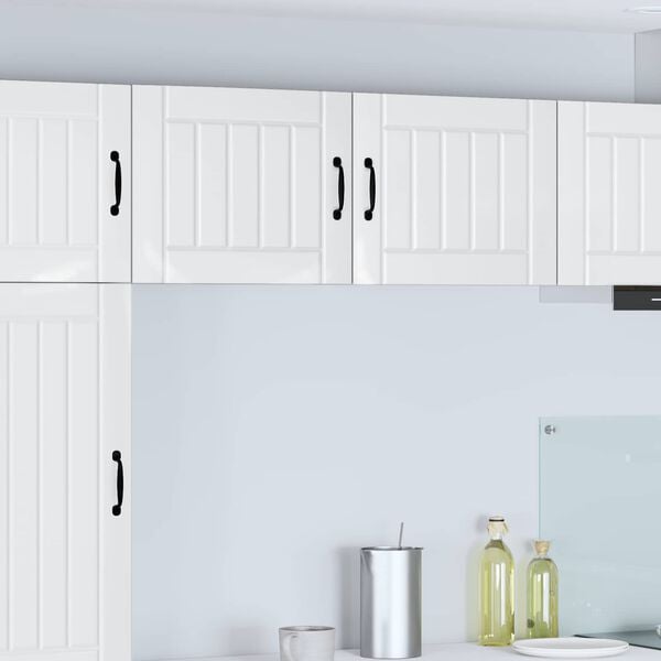 Se afișează imaginea 2 din 13