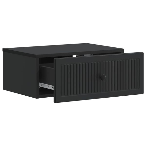 Se afișează imaginea 4 din 9