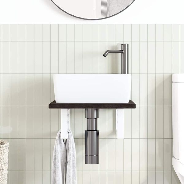 Se afișează imaginea 3 din 11