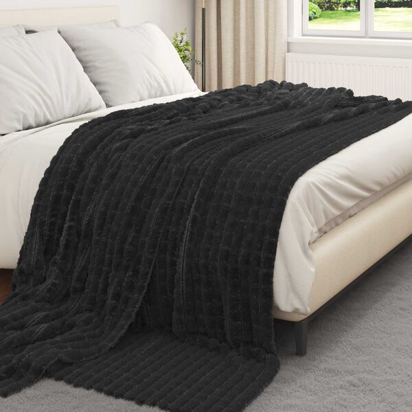 Se afișează imaginea 3 din 9