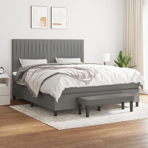 Se afișează imaginea 2 din 12