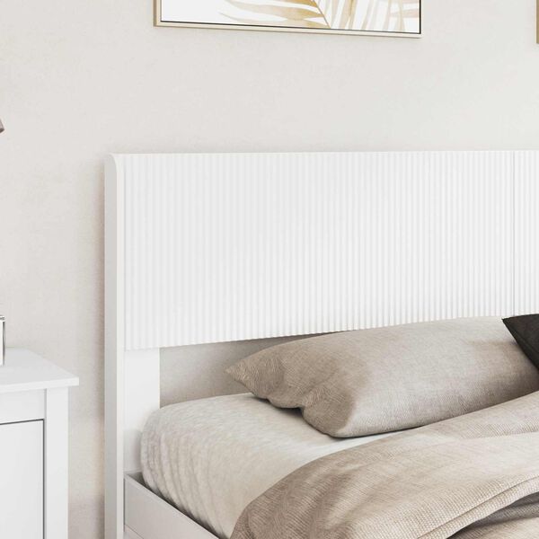 Se afișează imaginea 3 din 9